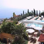 Quinta Do Estreito 4*