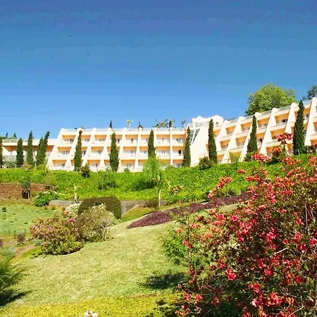 Quinta Do Estreito Hotel 4*