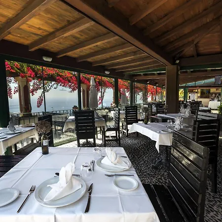 Hotel Quinta Do Estreito 4*