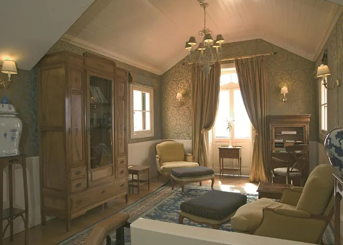 Quinta Do Estreito 호텔 4*