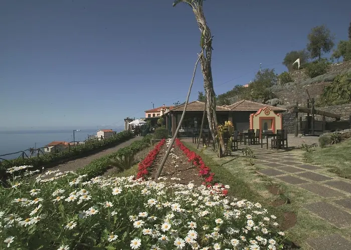 호텔 Quinta Do Estreito 4*