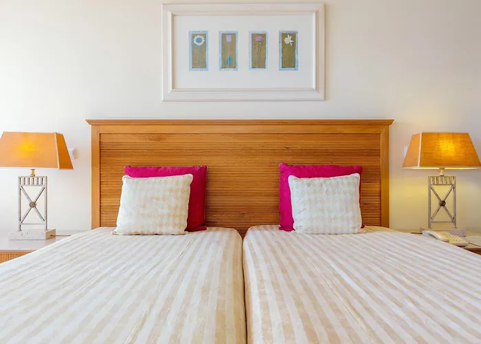 호텔 Quinta Do Estreito 카메라데로보스